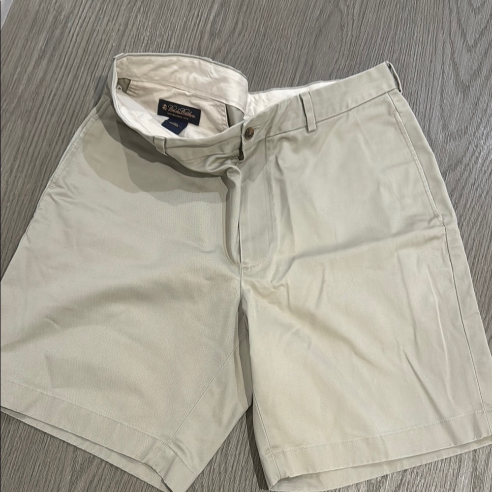 Brooks Brothers Classic Tan Men's Shorts